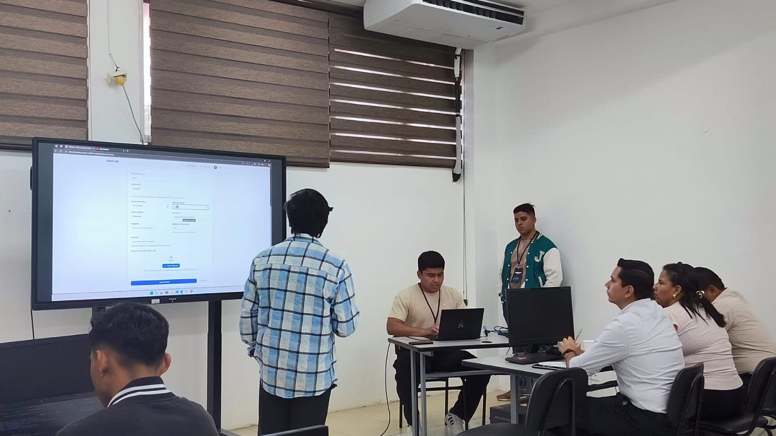 Hackathon — ULEAM Tech Fest 2025 6